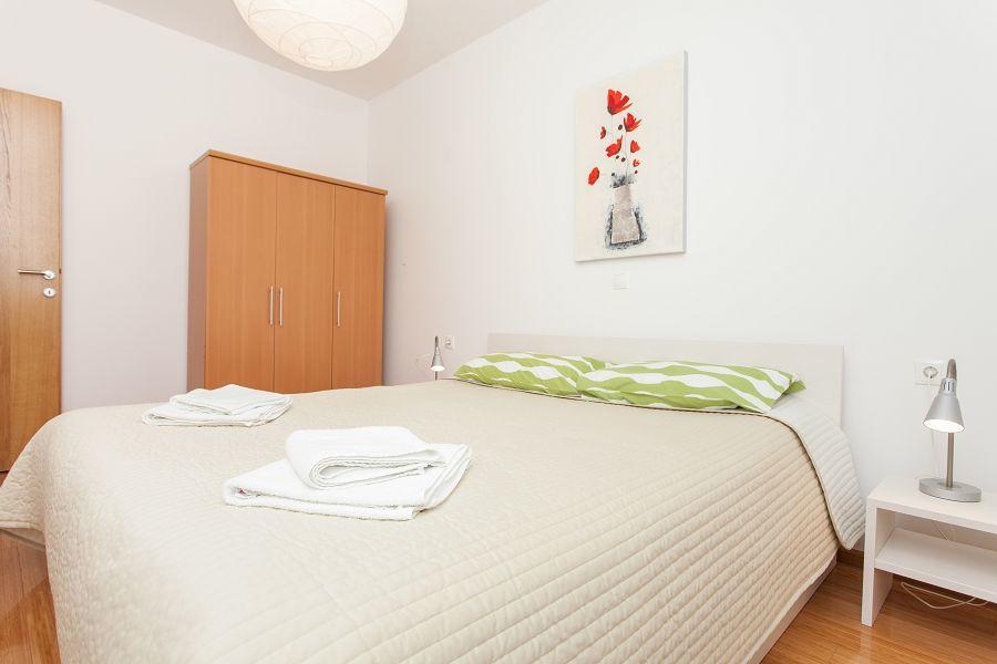 Kuvi Apartments 로비니 외부 사진