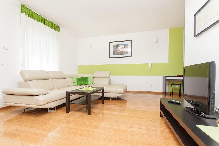 Kuvi Apartments 로비니 외부 사진